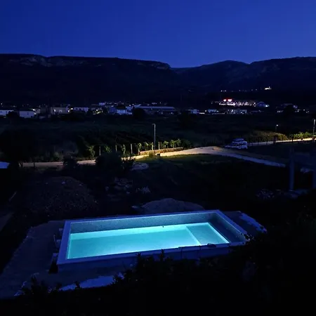 Apartman Salamunic, Pelinje, Jelsa * Jelsa (Hvar)